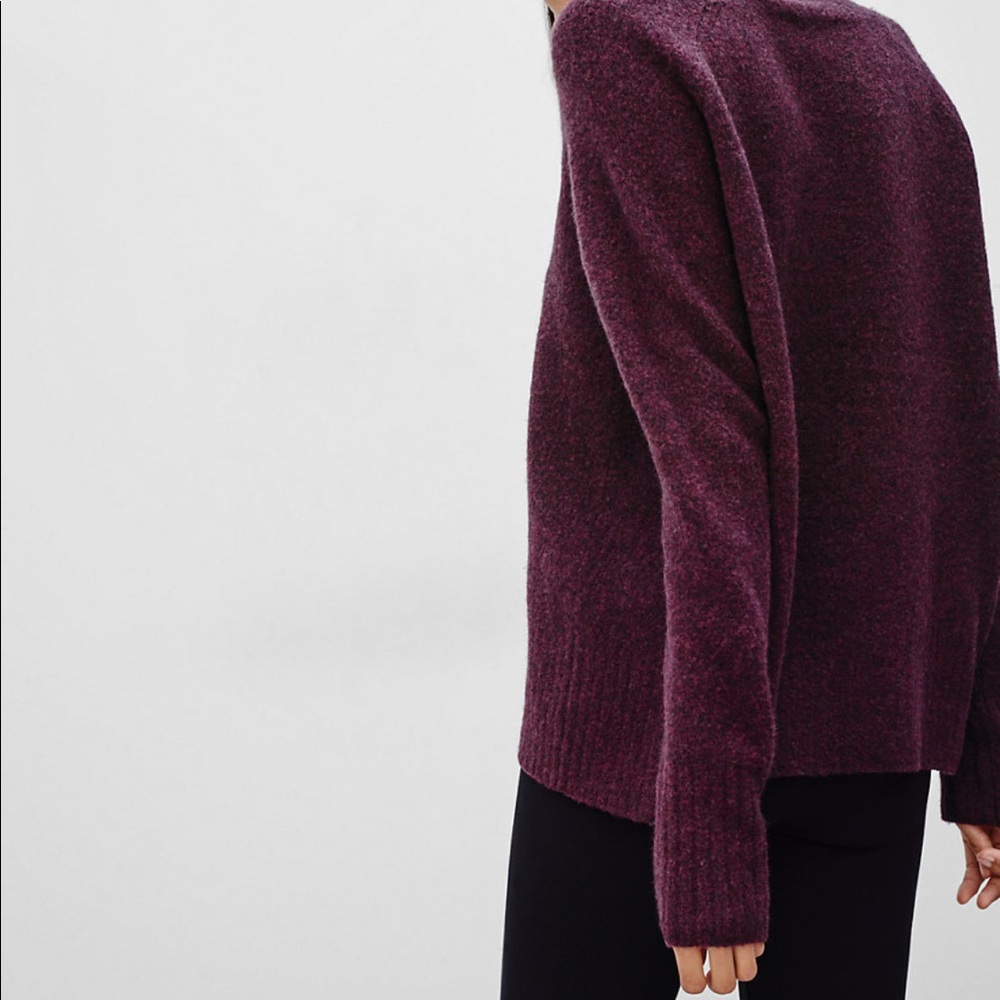 Community sweater - Picture 7 of 7